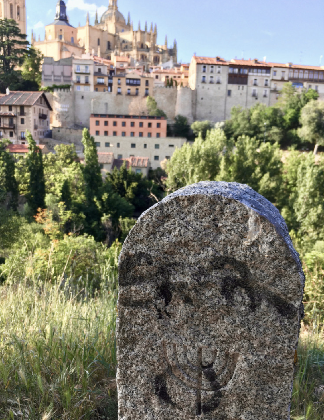 Whispered Tradition: New Mexico crypto-Jewish Memory, Origins to 2007